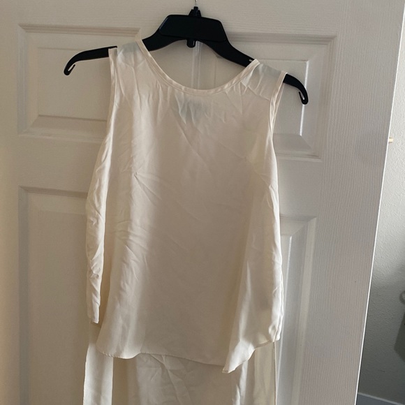 DKNY cream high-low top